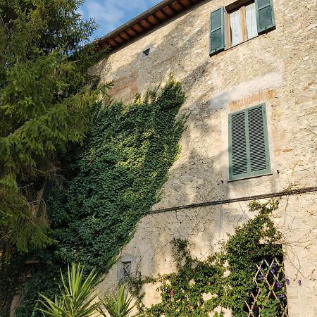La Dimora Nel Castello Villa Collevalenza Bagian luar foto