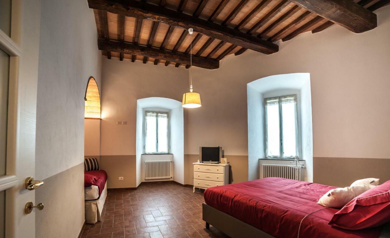 La Dimora Nel Castello Villa Collevalenza Bagian luar foto